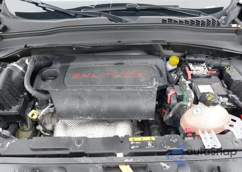 2021 Jeep Renegade Latitude 4X4 from USA, damaged, VIN ZACNJDBB4MPM79934